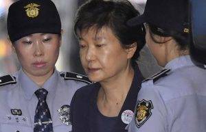 朴槿惠将于今晚出狱：坐牢4年零9个月 比当总统时间长