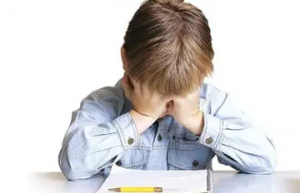 孩子产生厌学情绪怎么办(推荐家长试试这几招)缩略图 孩子产生厌学情绪怎么办(推荐家长试试这几招)缩略图